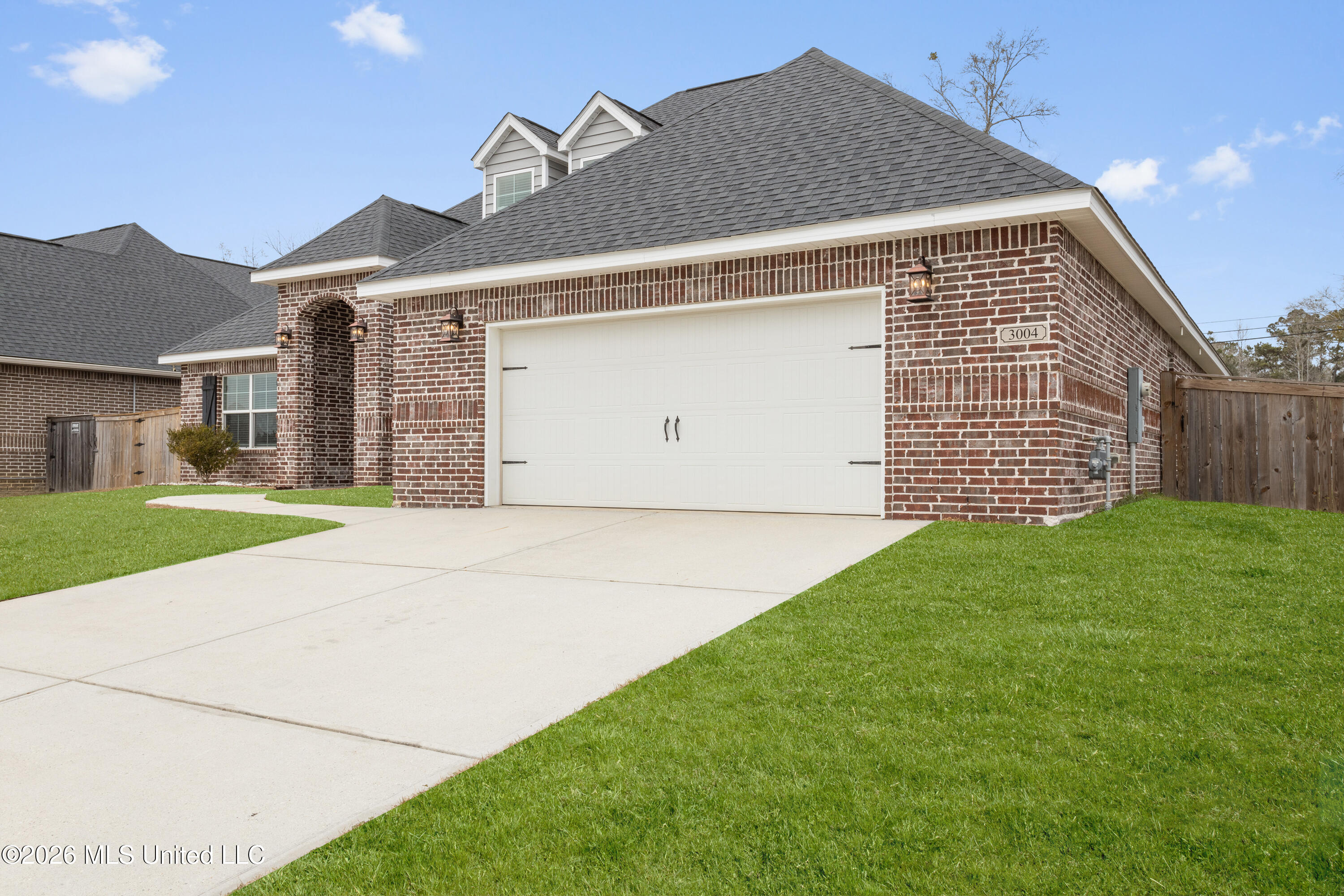 3004 Rue Acadian Gardens D'Iberville, MS 39540 - Photo 3 of 43 0003 (1)