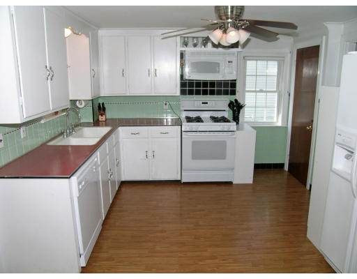 43 Hamilton Road Belmont, MA 02478 - Photo 5 of 17 Gallery Image 5