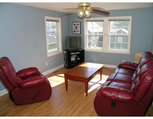 43 Hamilton Road Belmont, MA 02478 - Photo 6 of 17 Gallery Image 6