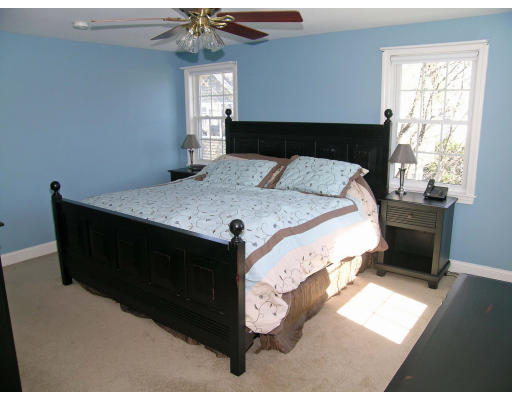 43 Hamilton Road Belmont, MA 02478 - Photo 9 of 17 Gallery Image 9