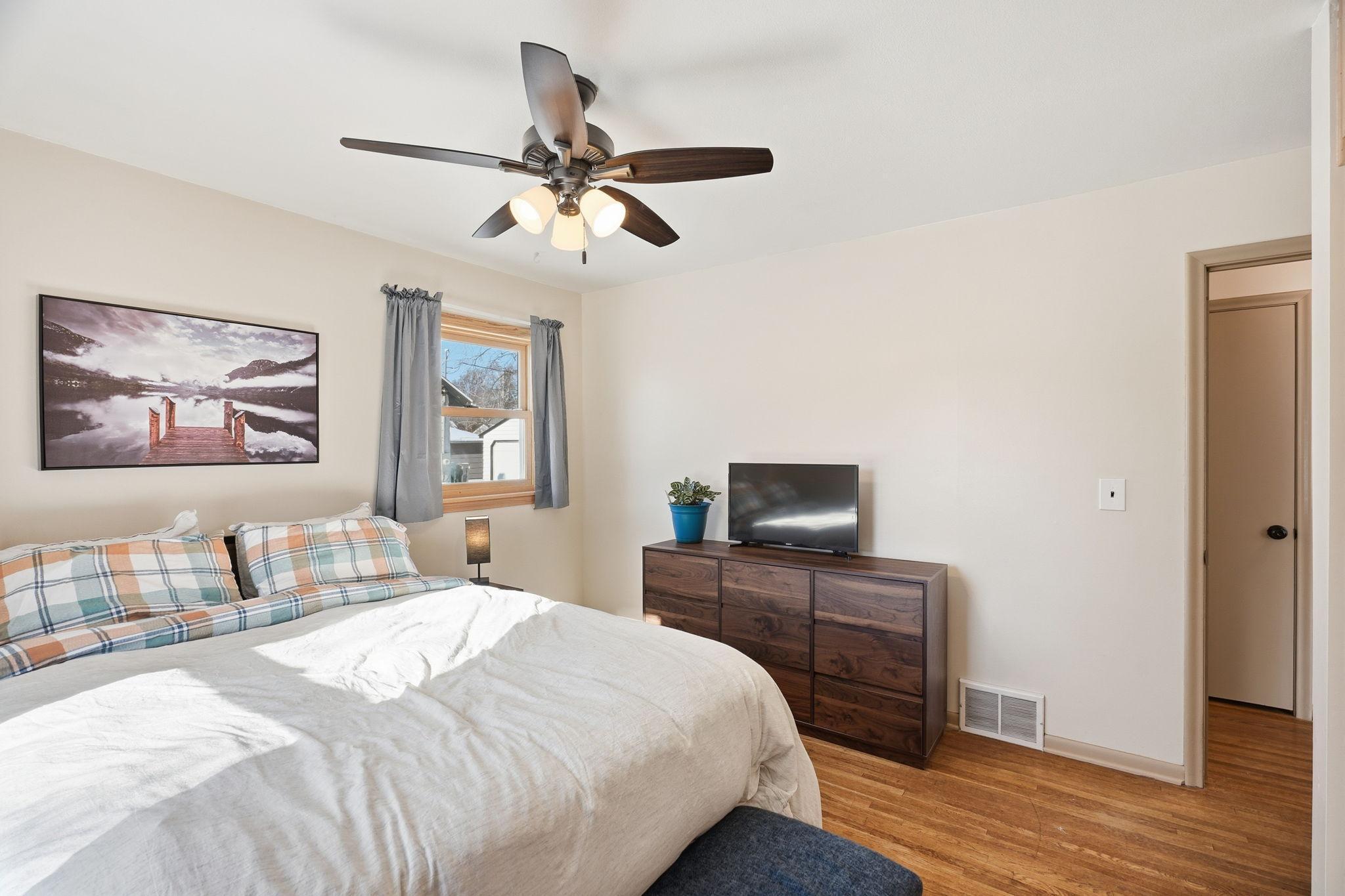 6708 Corvallis Avenue North Crystal, MN 55428 - Photo 22 of 39