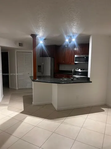 $2,200 | 4025 West McNab Road, Unit E101, Pompano Beach, FL 33069