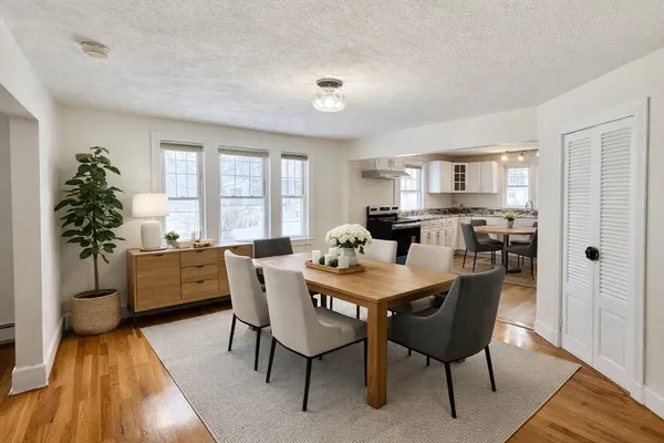 $2,600 | 17 Kahler Avenue, Unit 1, Milton, MA 02186