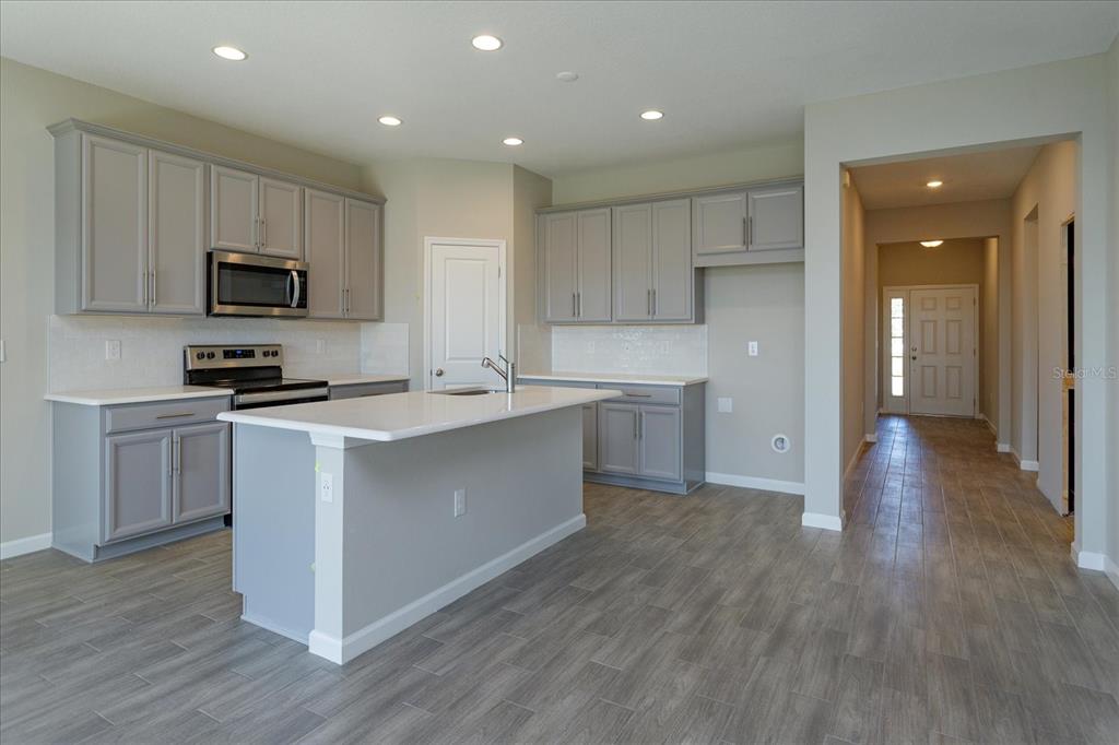 2914 Supermarine Road Tavares, FL 32778 - Photo 3 of 18 Gallery Image 3