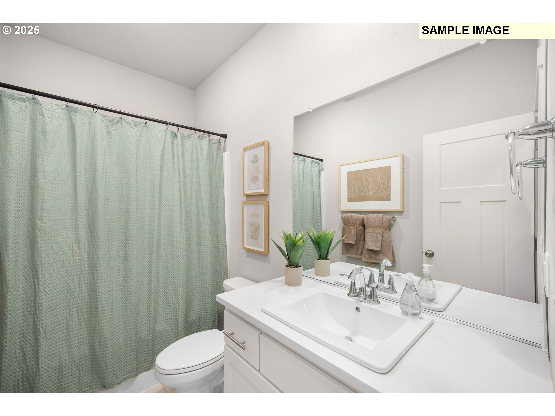 4301 Hackamore Court Southeast Albany, OR 97322 - Photo 18 of 24 a bathroom with a sink toilet mirror and vanity