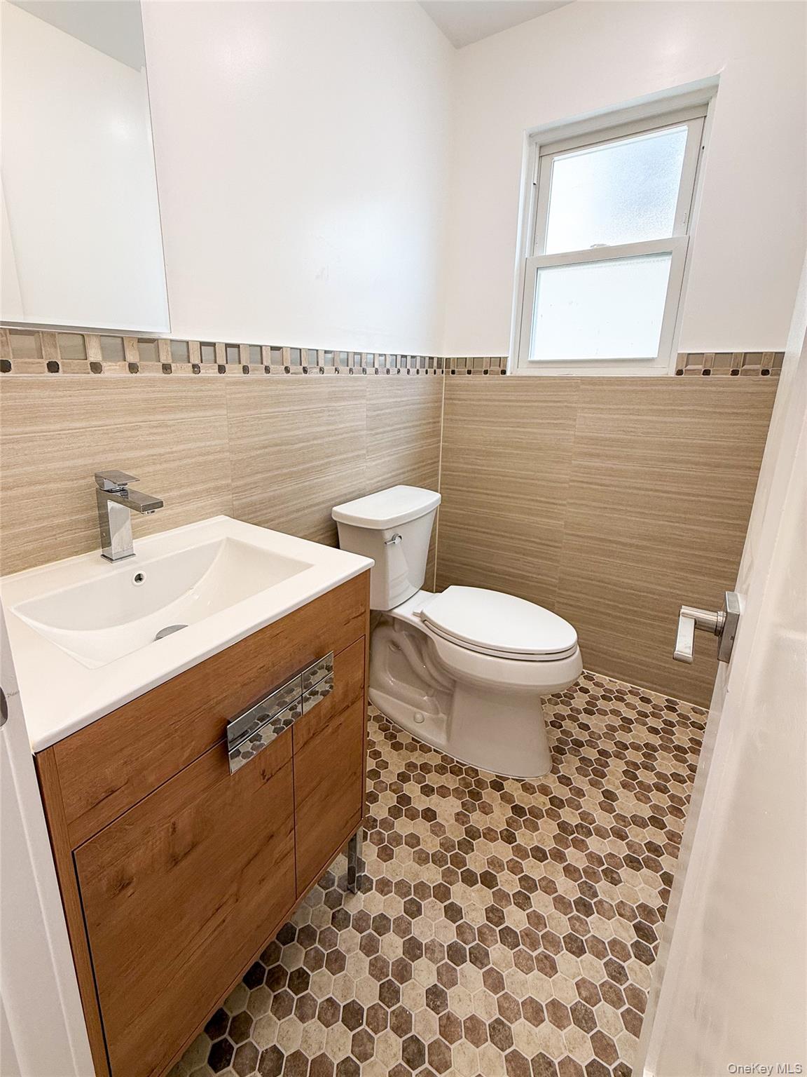 249-09 Mayda Road, Unit 2 Queens, NY 11422 - Photo 16 of 22