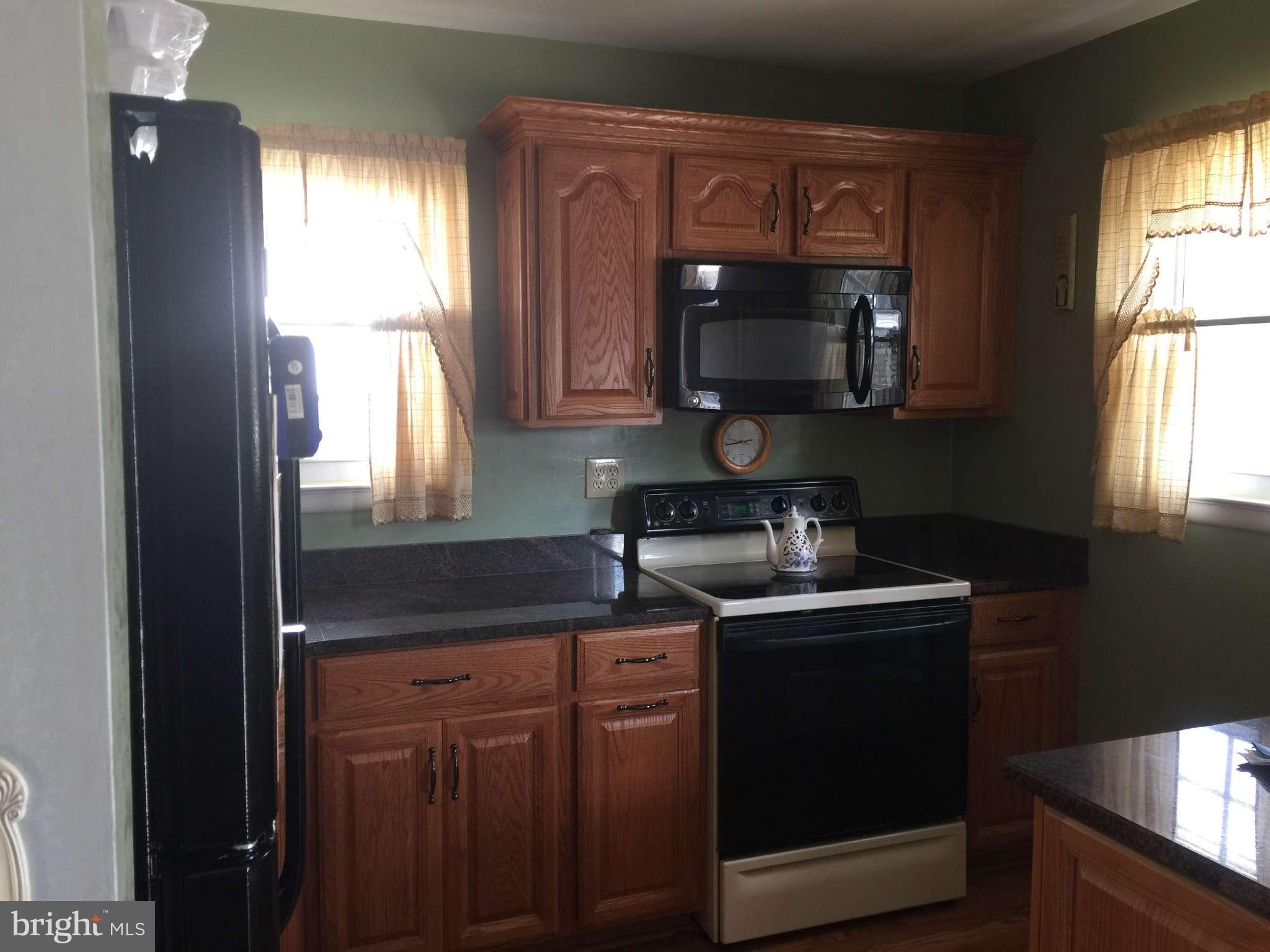 7119 Olivia Road Baltimore, MD 21220 - Photo 11 of 30 Kitchen