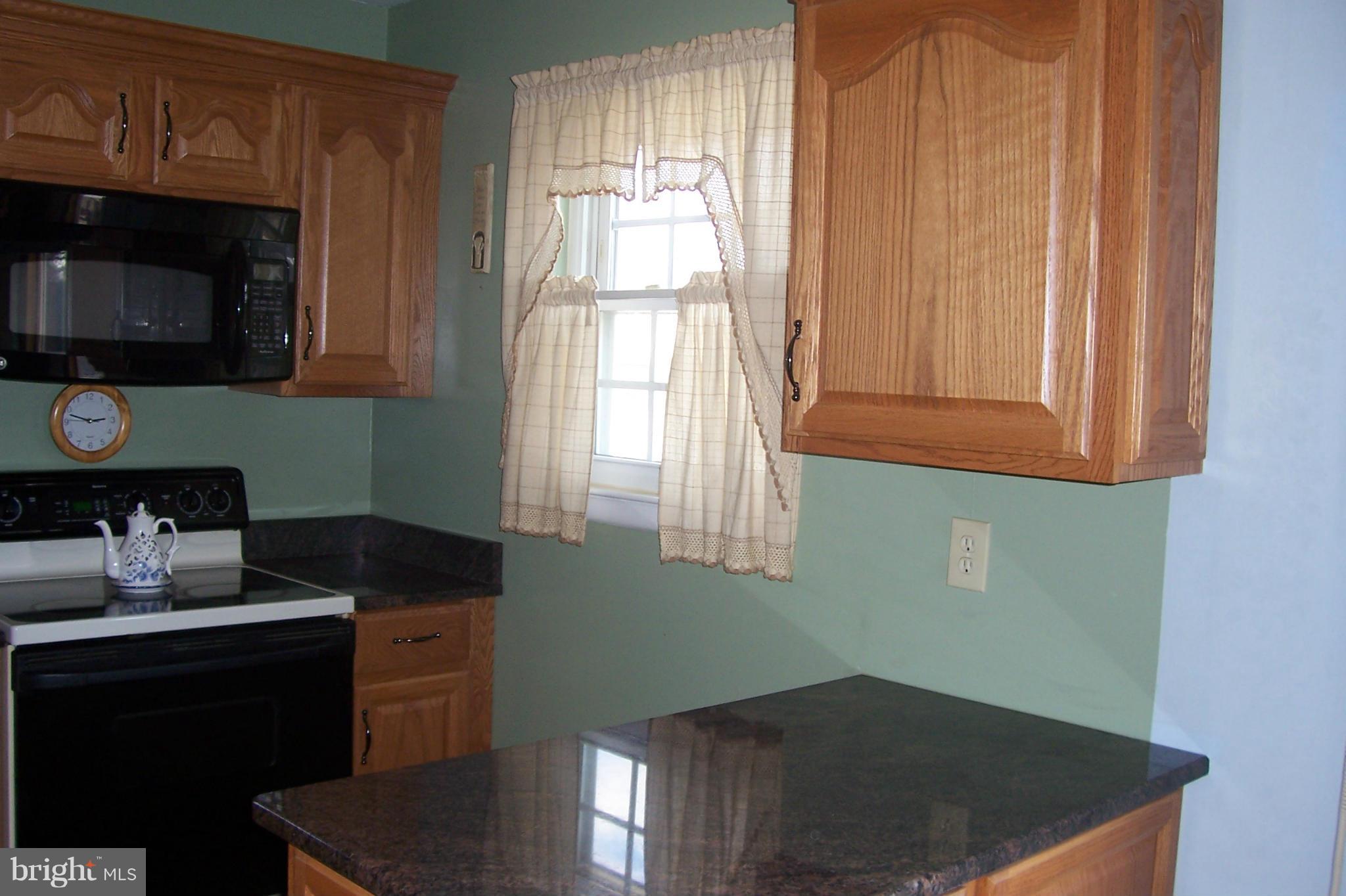 7119 Olivia Road Baltimore, MD 21220 - Photo 12 of 30 Kitchen