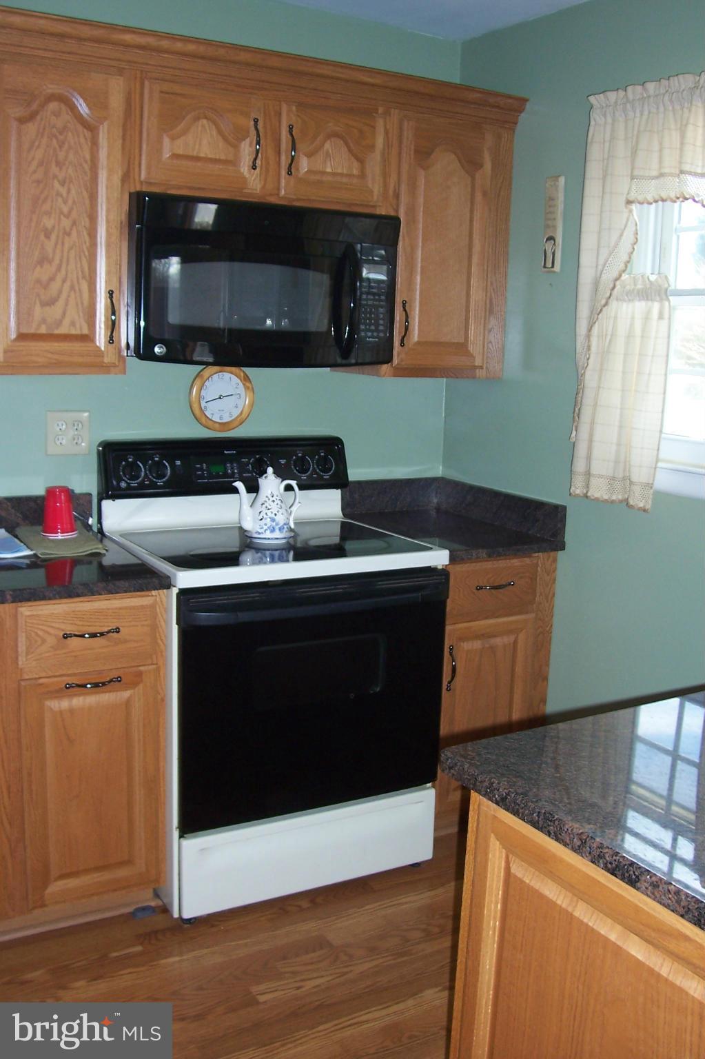 7119 Olivia Road Baltimore, MD 21220 - Photo 9 of 30 Kitchen