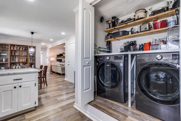 $2,400 | 11123 Paddock Circle, Dallas, TX 75238