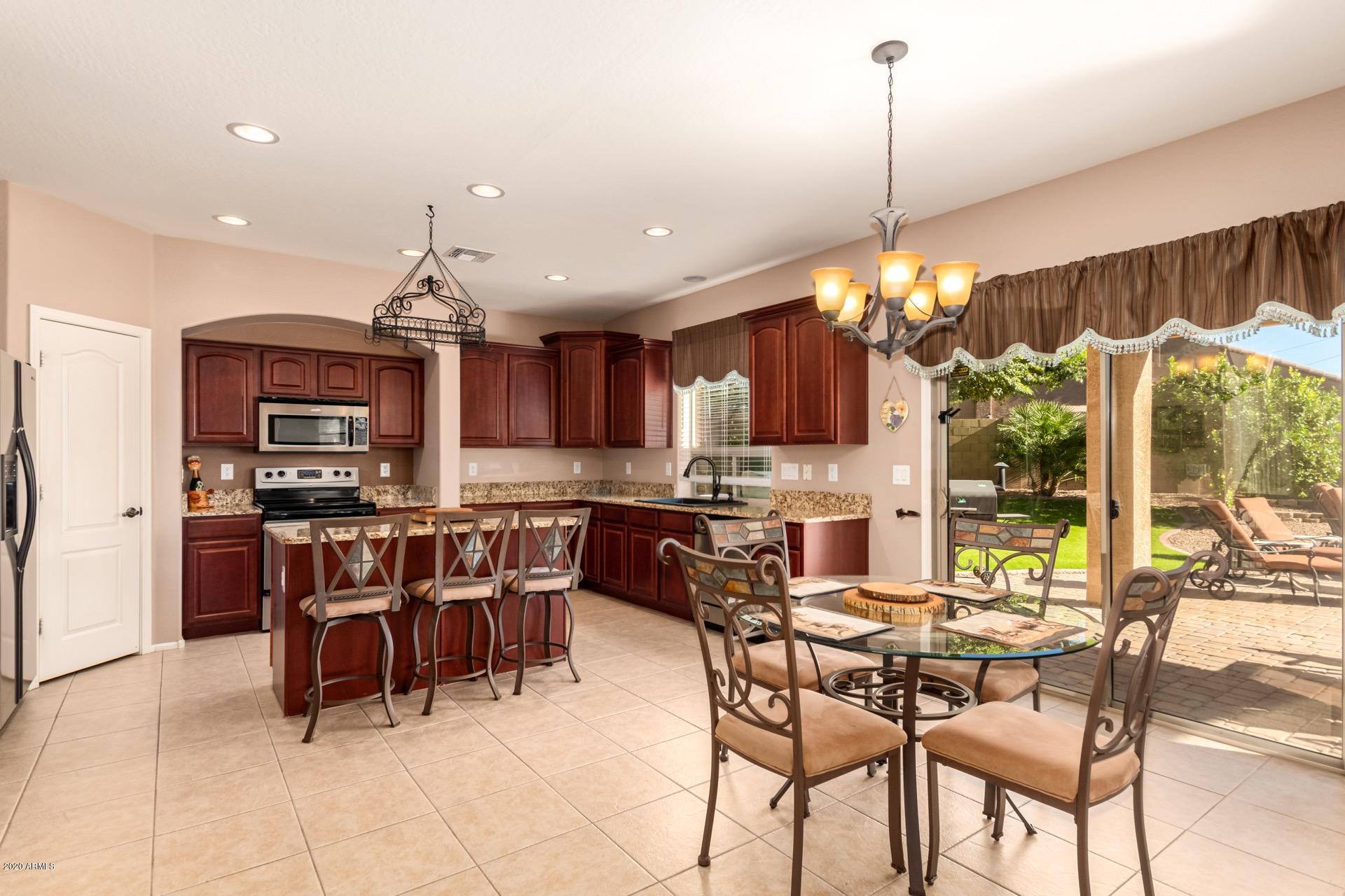 2648 East Jj Ranch Road Phoenix, AZ 85024 - Photo 12 of 53 JJ Ranch 13
