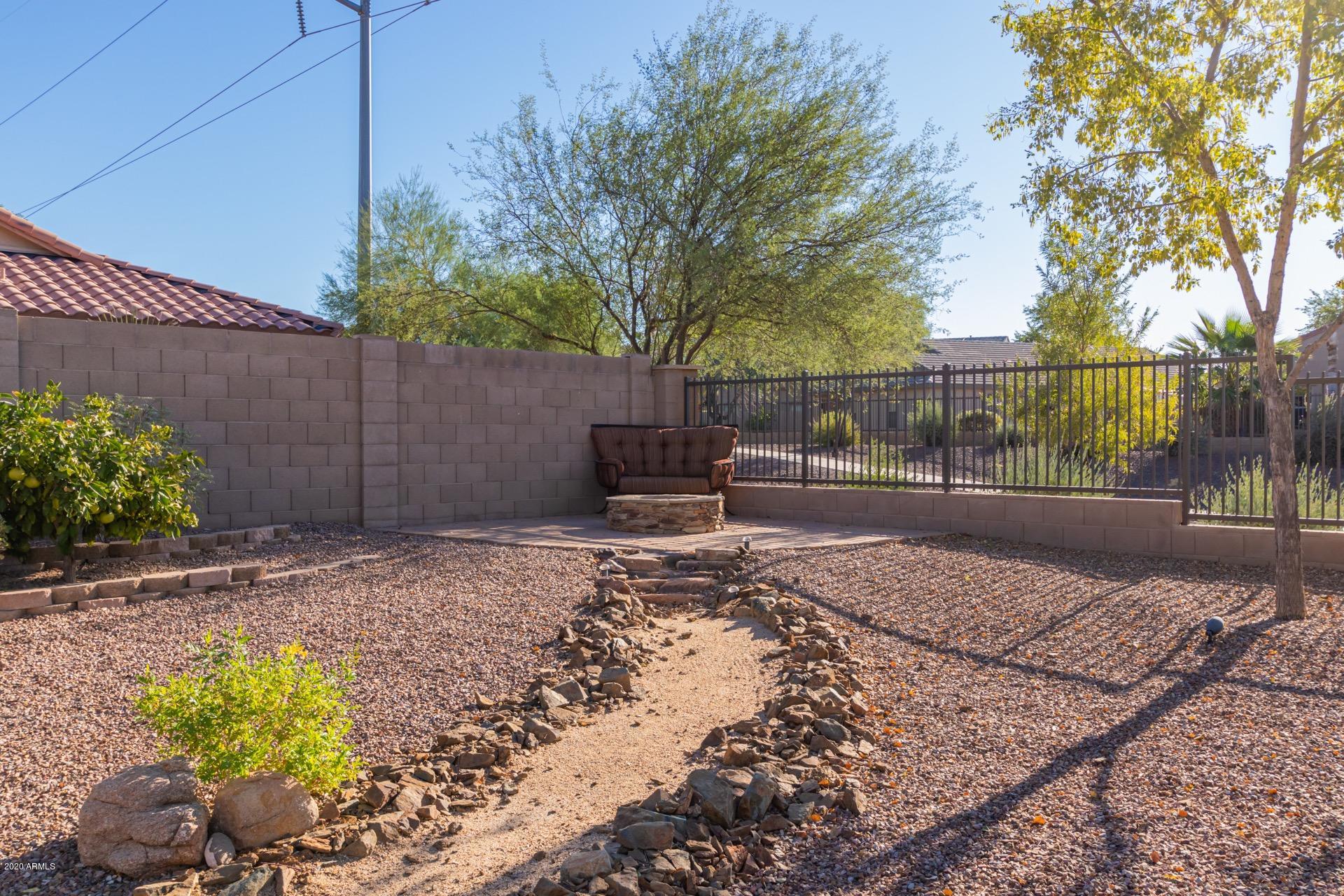 2648 East Jj Ranch Road Phoenix, AZ 85024 - Photo 37 of 53 JJ Ranch 38