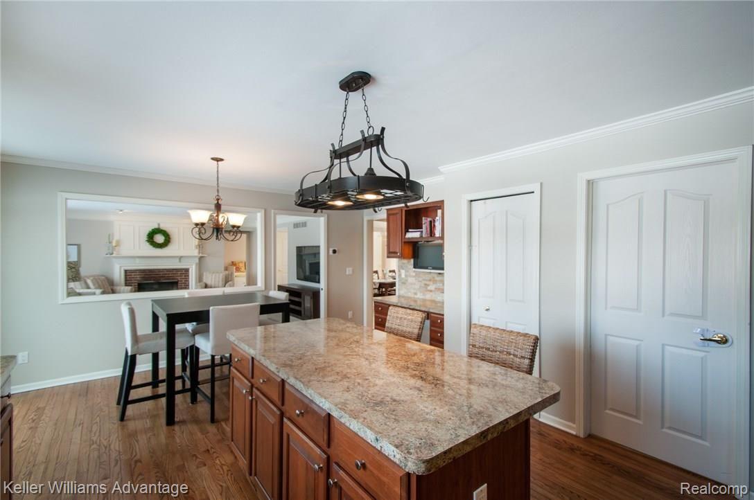 47662 Pavillon Road Canton, MI 48188 - Photo 14 of 57 PavillonRd_47662_Kitchen_05.jpg