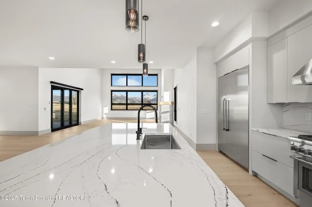 $2,495,000 | 1404 Canyon Sunrise, Driggs, ID 83422