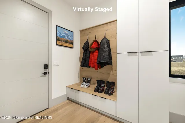 $2,495,000 | 1404 Canyon Sunrise, Driggs, ID 83422