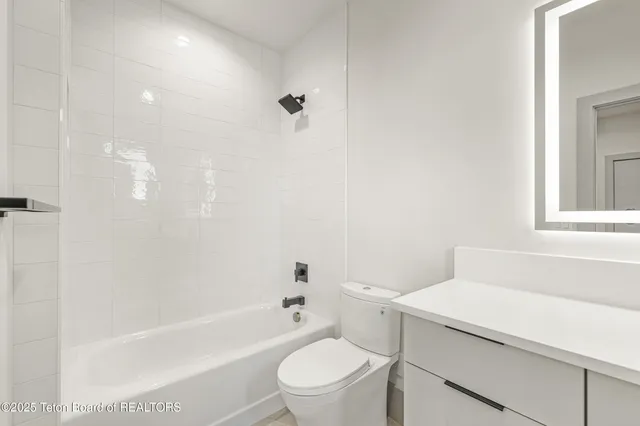 $2,495,000 | 1404 Canyon Sunrise, Driggs, ID 83422