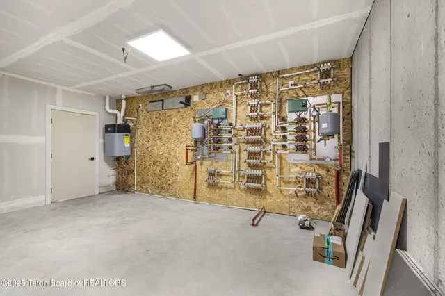 $2,495,000 | 1404 Canyon Sunrise, Driggs, ID 83422