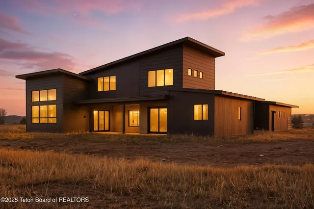 $2,495,000 | 1404 Canyon Sunrise, Driggs, ID 83422