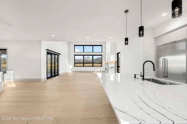 $2,495,000 | 1404 Canyon Sunrise, Driggs, ID 83422