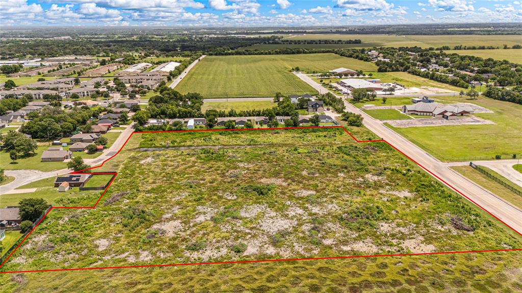 To Be Determined North To Be Determined N 18th Street Waco, TX 76708 - Photo 9 of 16 a view of a swimming pool with an ocean view