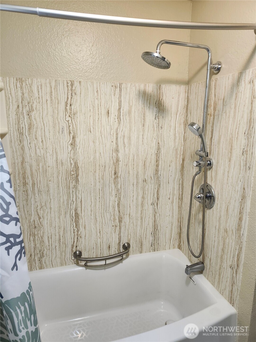 310 Maple Lane Aberdeen, WA 98520 - Photo 17 of 38