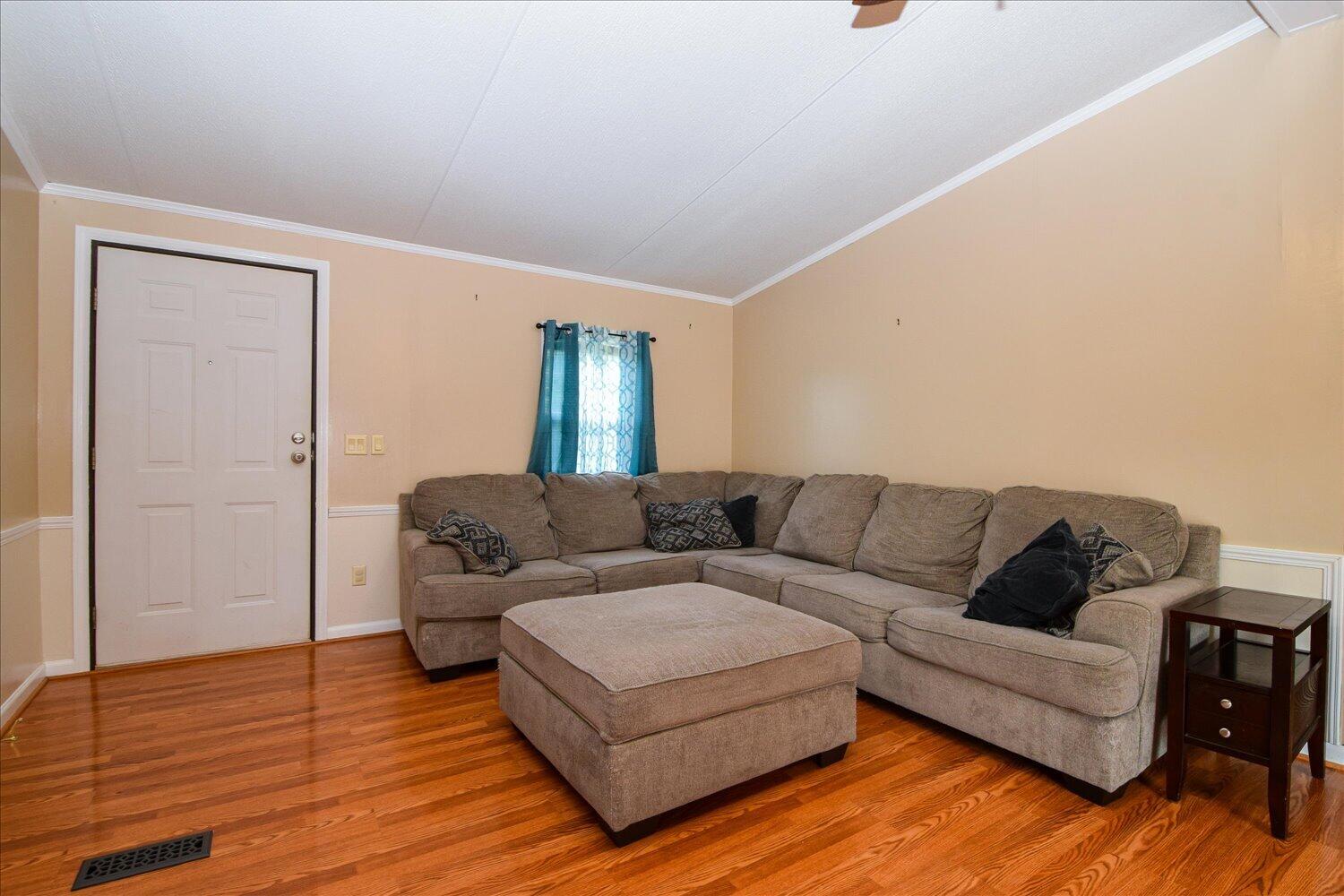 1107 Green Mountain Road Vinton, VA 24179 - Photo 5 of 41 02-1107 Green Mountain-2