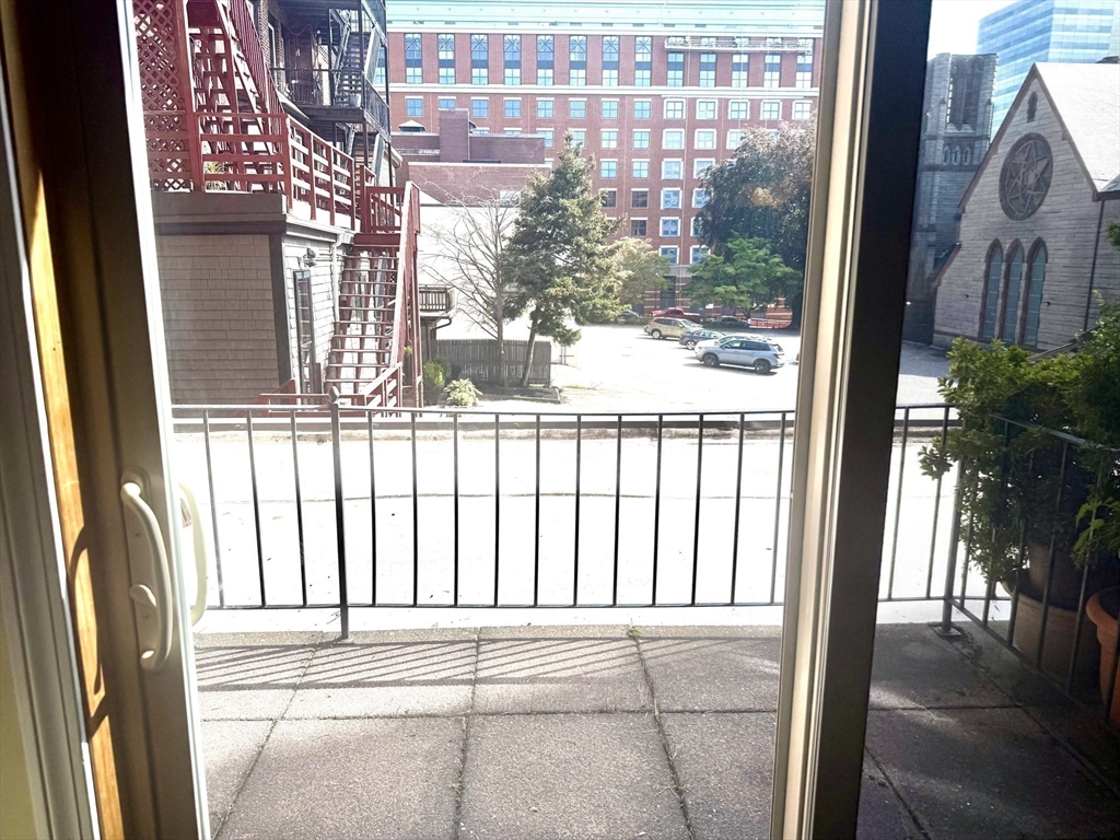 44 Elm Street, Unit 103 Worcester, MA 01609 - Photo 13 of 19