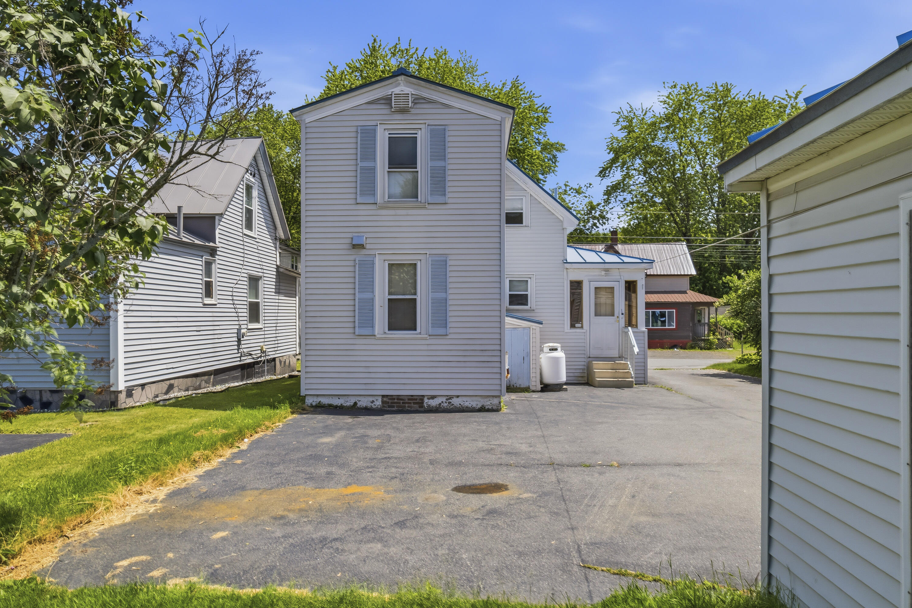 215 Water Street Waterville, ME 04901 - Photo 7 of 63 215 Water St_138