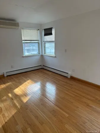 $3,200 | 209-38 46th Road | Bayside