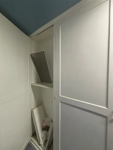 $245,000 | 311 Edgewood Drive, Krum, TX 76249