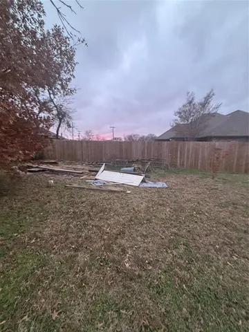 $245,000 | 311 Edgewood Drive, Krum, TX 76249