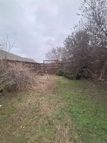 $245,000 | 311 Edgewood Drive, Krum, TX 76249