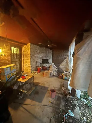 $245,000 | 311 Edgewood Drive, Krum, TX 76249