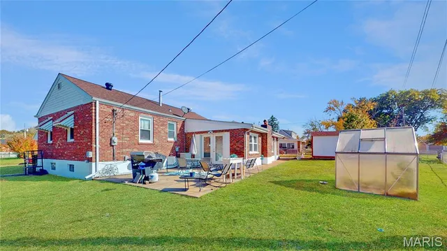 $242,000 | 4352 Steins Street, St. Louis, MO 63116