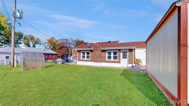 $242,000 | 4352 Steins Street, St. Louis, MO 63116