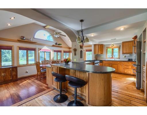 610 Main Street Boxford, MA 01921 - Photo 8 of 39