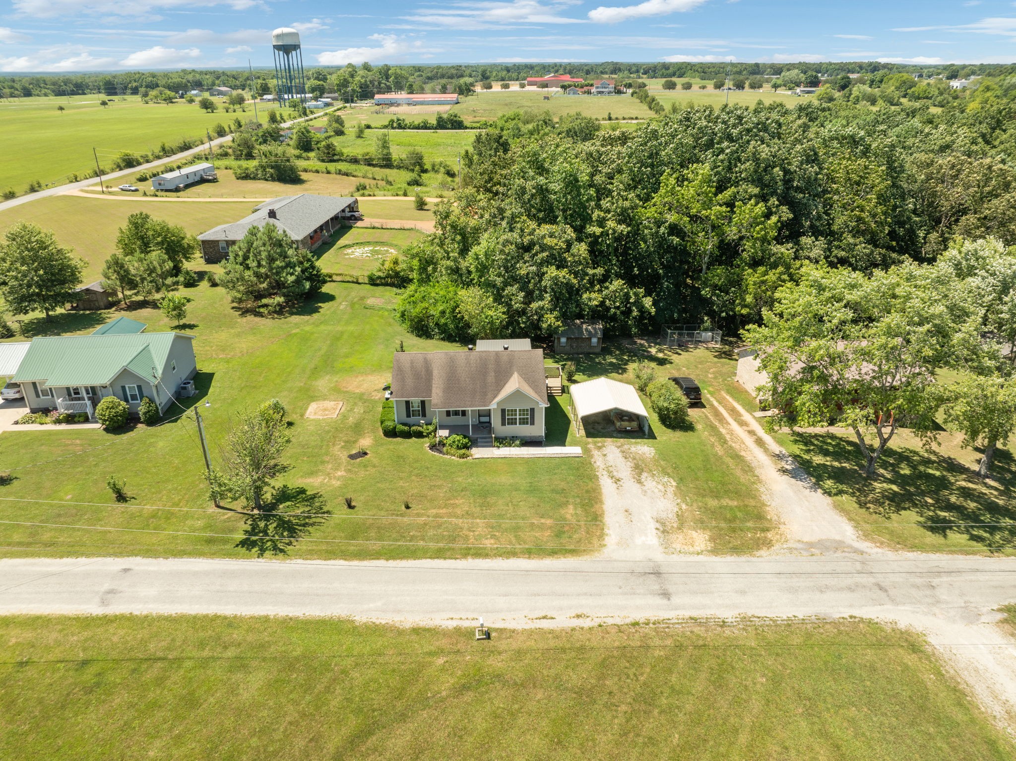 215 Hurst Road Hohenwald, TN 38462 - Photo 17 of 43 Gallery Image 17