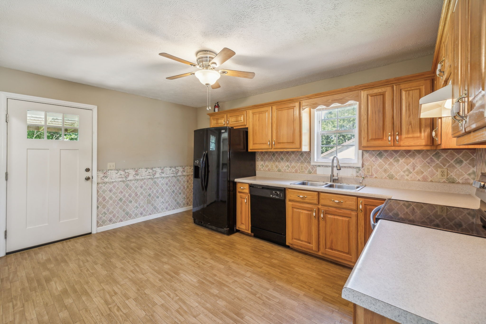 215 Hurst Road Hohenwald, TN 38462 - Photo 31 of 43 Gallery Image 31