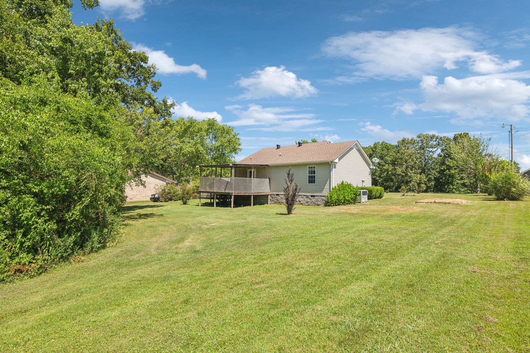 215 Hurst Road Hohenwald, TN 38462 - Photo 10 of 43 Gallery Image 10