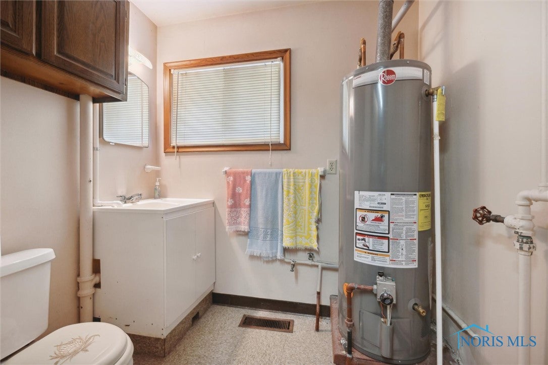 5201 Pawnee Road Toledo, OH 43613 - Photo 21 of 30 Gallery Image 21