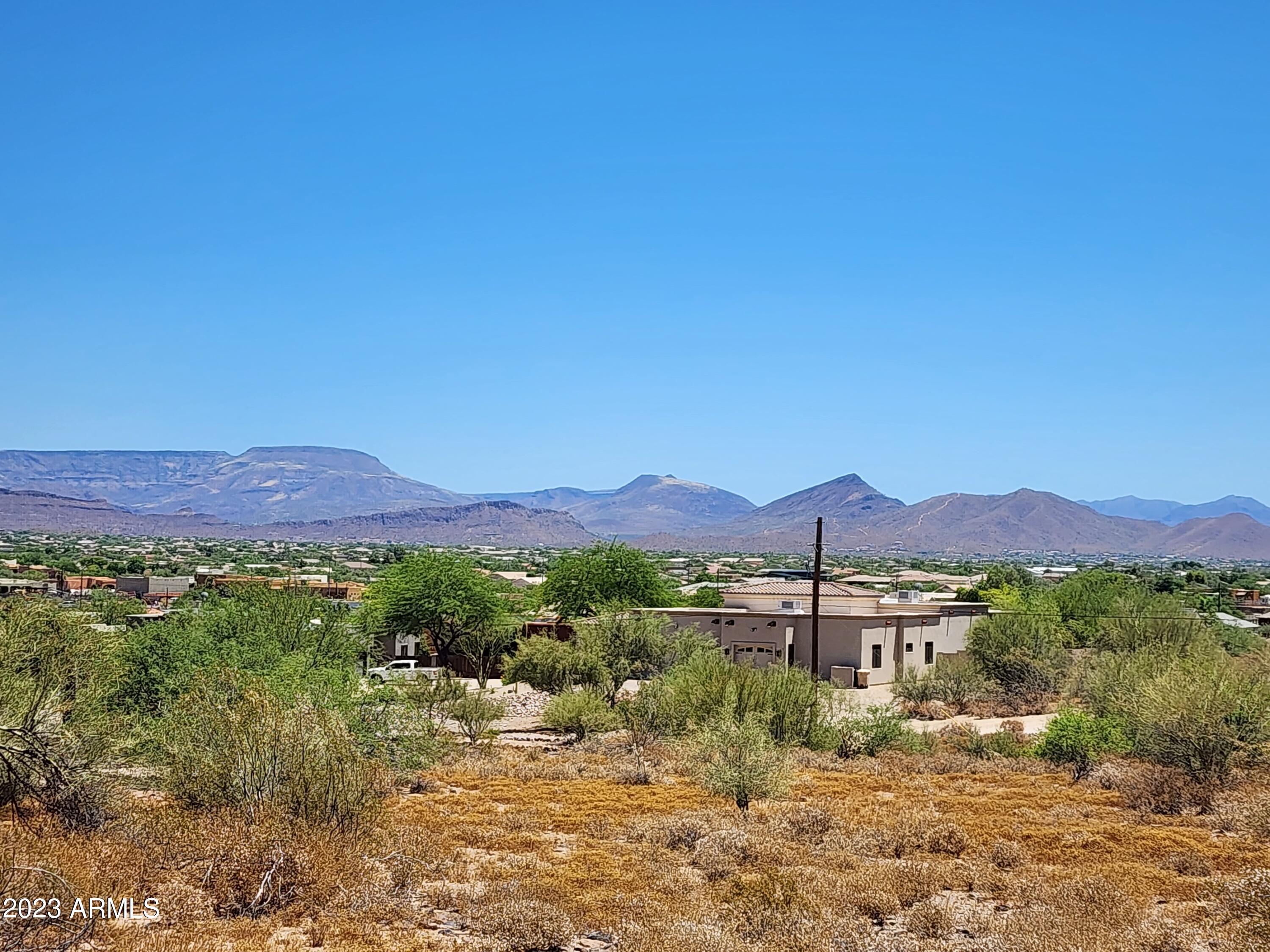 0 North 33 Rd Avenue West, Unit 3 Phoenix, AZ 85086 - Photo 6 of 10 a view of an outdoor space with mountain view