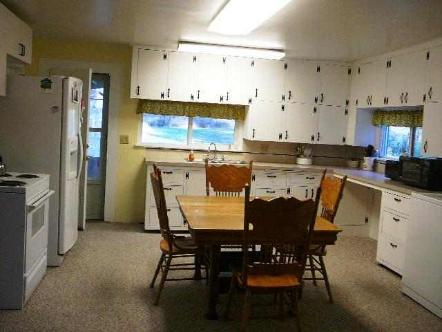 25302 North River Terrace Road Chattaroy, WA 99003 - Photo 2 of 9 Gallery Image 2
