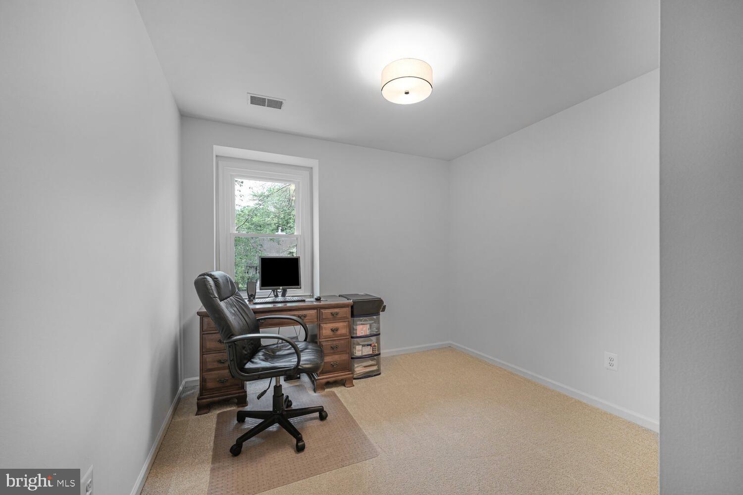 513 Cosgrave Way Silver Spring, MD 20902 - Photo 30 of 48 4TH BEDROOM