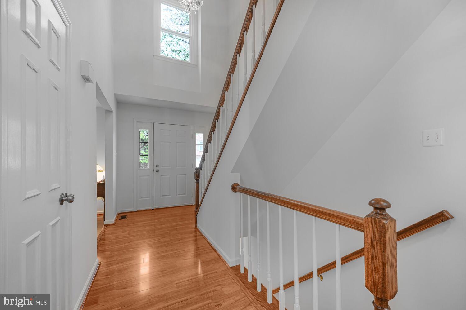 513 Cosgrave Way Silver Spring, MD 20902 - Photo 5 of 48 Gallery Image 5