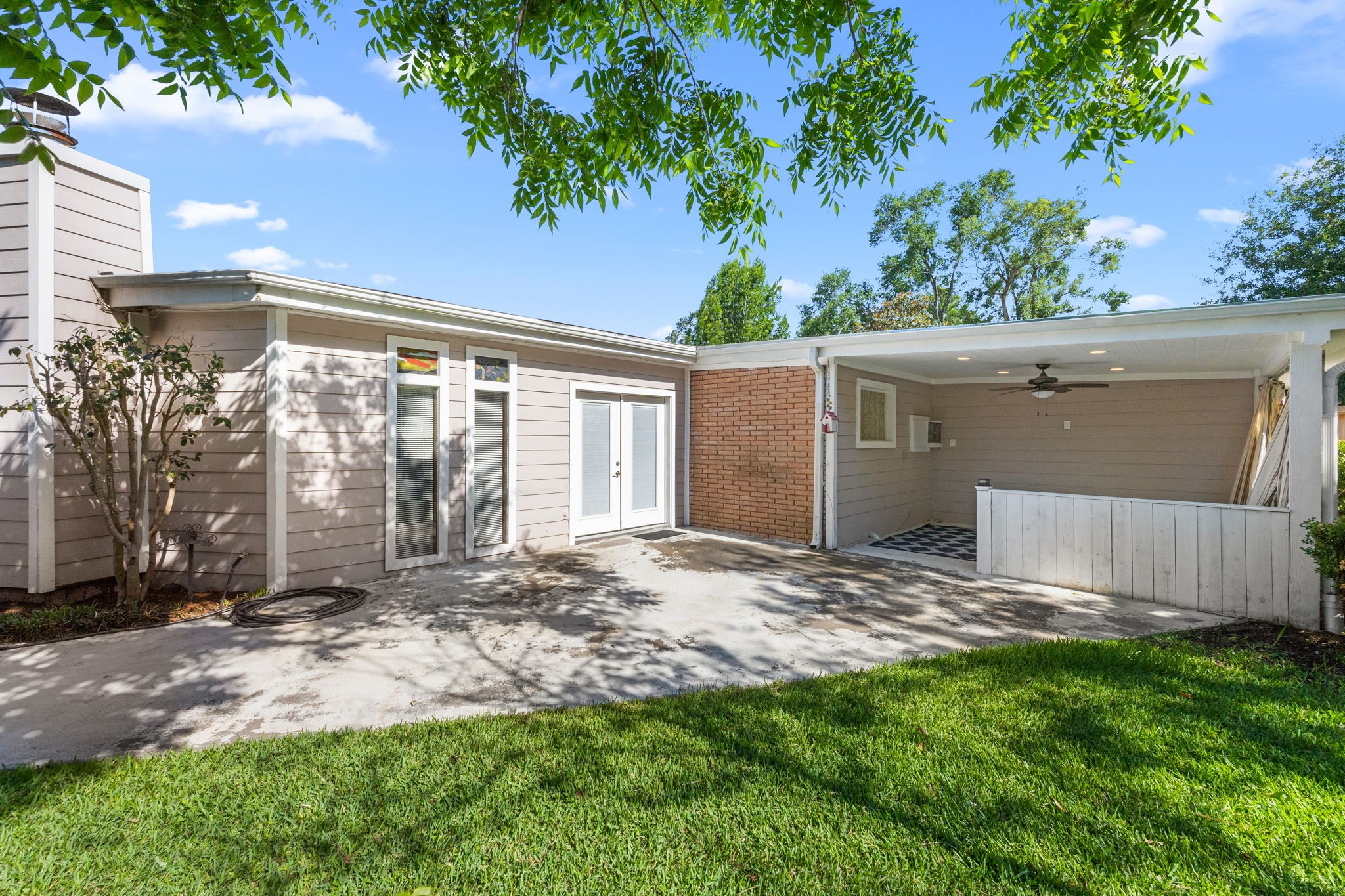 10310 Mayfield Road Houston, TX 77043 - Photo 39 of 49 Rear view