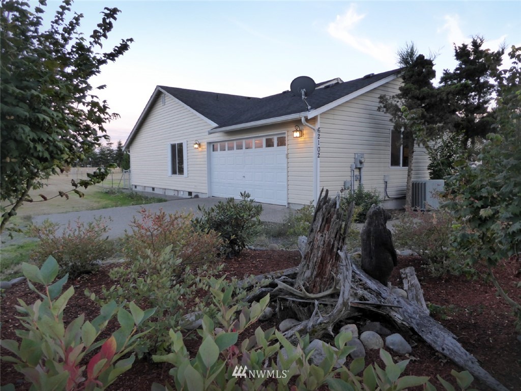 621-2 Leonard Road Onalaska, WA 98570 - Photo 3 of 25 Gallery Image 3