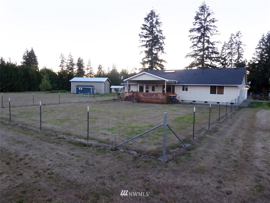 621-2 Leonard Road Onalaska, WA 98570 - Photo 4 of 25 Gallery Image 4