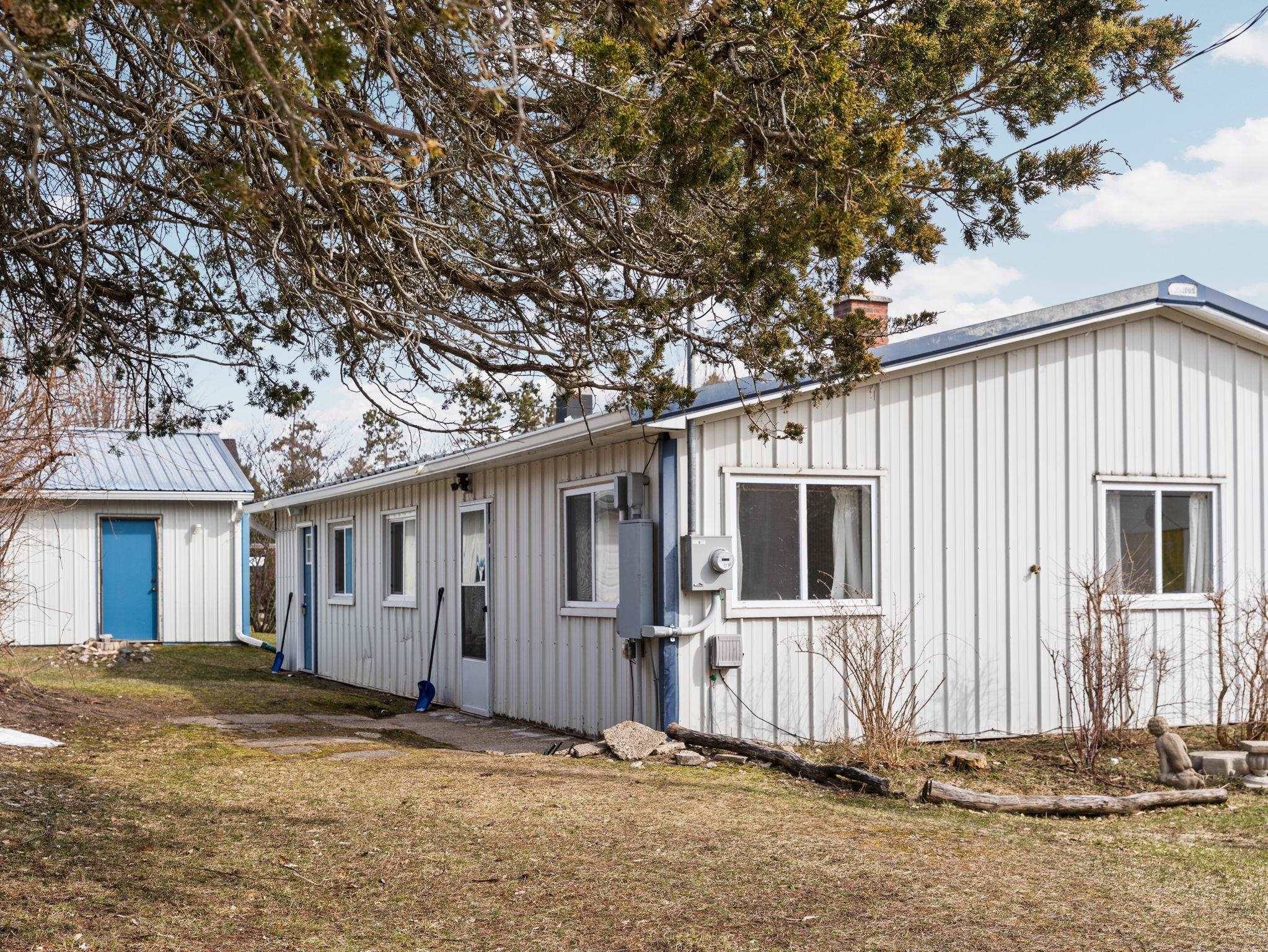 9125 Ayers Road Williamsburg, MI 49690 - Photo 22 of 31