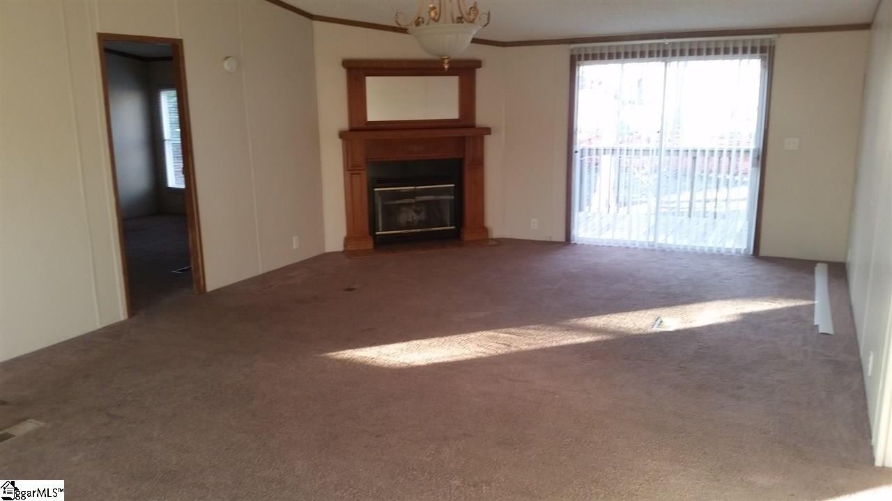 156 Valley Brook Road Piedmont, SC 29673 - Photo 4 of 13 Gallery Image 4