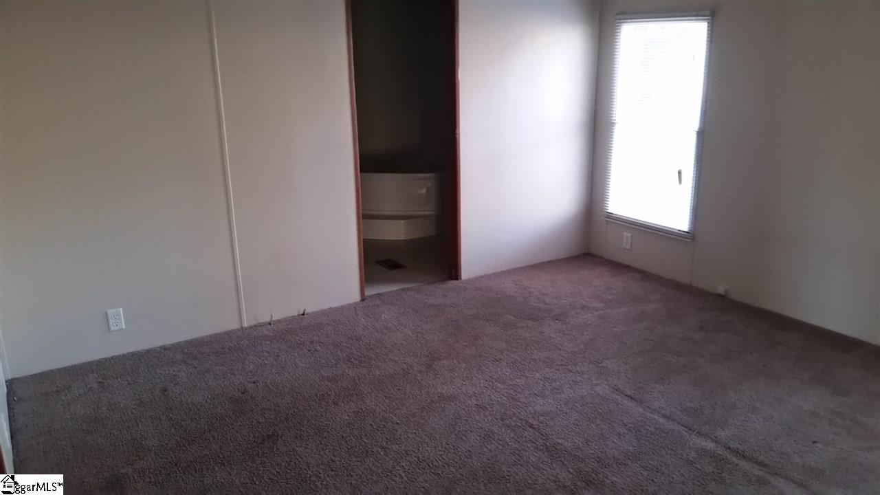 156 Valley Brook Road Piedmont, SC 29673 - Photo 5 of 13 Gallery Image 5